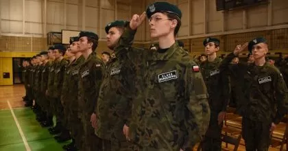 Ślubowanie klas wojskowych ZSOiT
