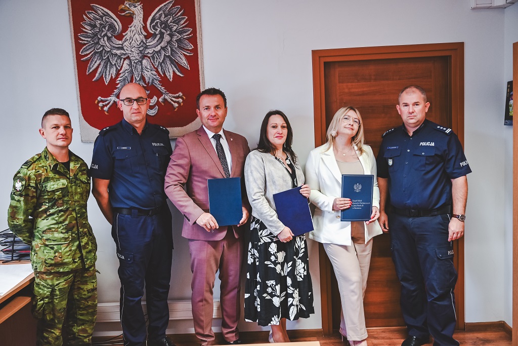 Porozumienie ws. klas mundurowych