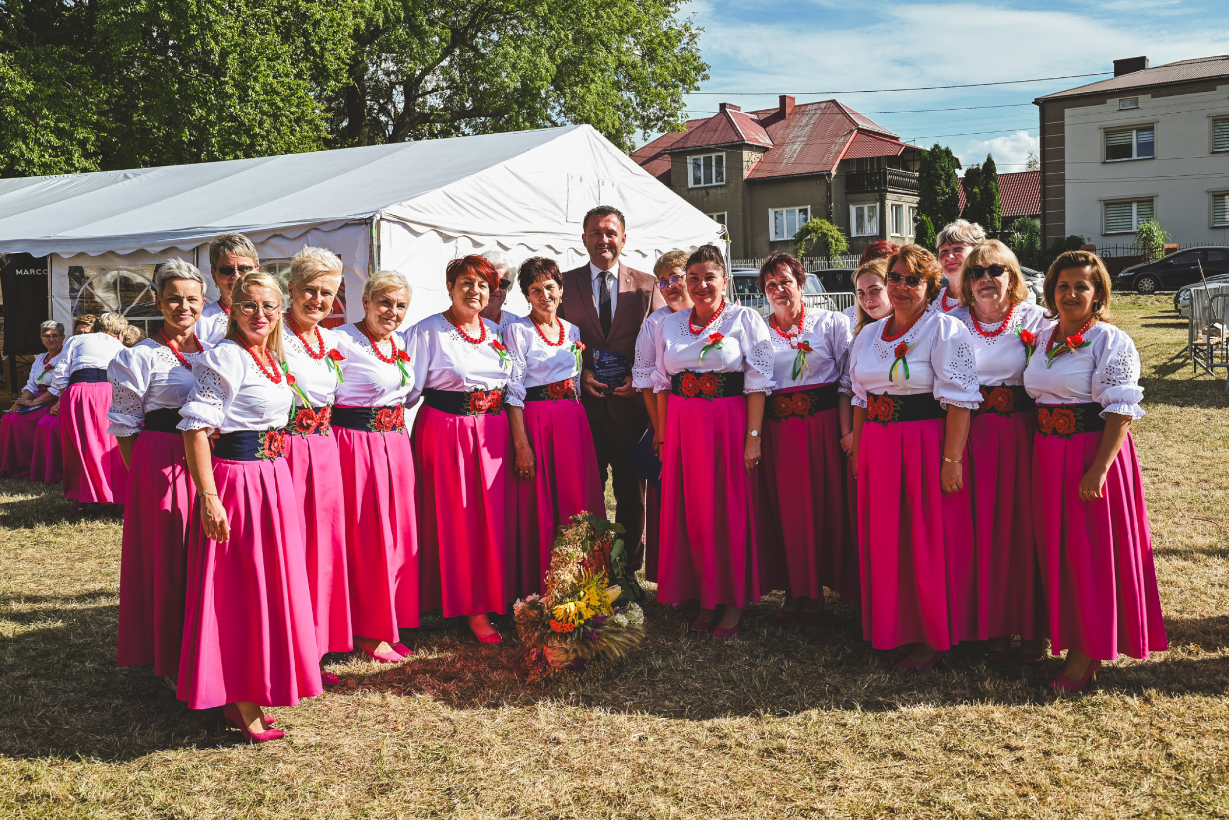 Dożynki Gminno - Parafialne w Mierzęcicach