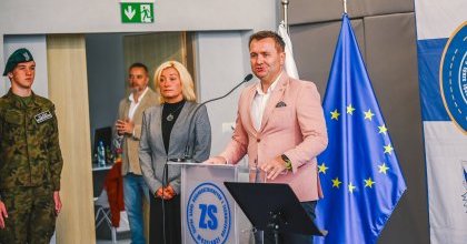 Pasowanie na ucznia w Zespole Szkół Ogólnokształcących i Technicznych w Czeladzi