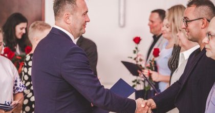 XXVI sesja Rady Powiatu Będzińskiego. Uroczyste wręczenie aktów awansu zawodowego i powierzenia funkcji dyrektora