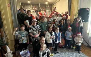 Dzieci z CAPOW odwiedził Święty Mikołaj! (19)