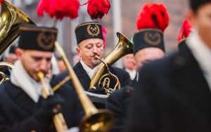 Barbórkowy capstrzyk w Powiecie Będzińskim: górnicy uczcili świętą Barbarę  (2)