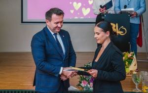 Pasowanie na ucznia w III Liceum Ogólnokształcącym w Będzinie (8)