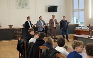 Wizyta uczniów z SP2 w Będzinie (4)