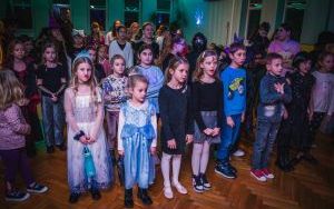 Dyskoteka Andrzejkowa w Powiatowym Młodzieżowym Domu Kultury  (3)