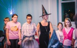 Dyskoteka Andrzejkowa w Powiatowym Młodzieżowym Domu Kultury  (5)