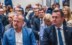 Otwarcie wystawy i 20lecie Galerii Sztuki Współczesnej Elektrownia (2)