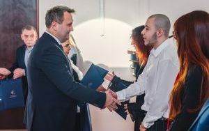 Stypendia Powiatu Będzińskiego przyznane (1)