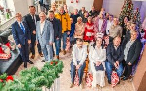 Kolędowanie w Domu Pomocy Społecznej w Grodźcu (4)