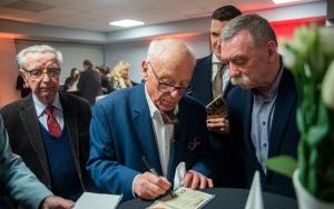 Urodzinowy wieczór Henryka Kuźniaka- 90-tka na wesoło (3)