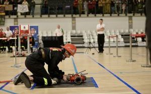II Wojewódzkie Halowe Młodzieżowe Zawody Sportowo- Pożarnicze (8)
