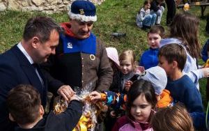 Smocze jajo na zamku w Będzinie (3)