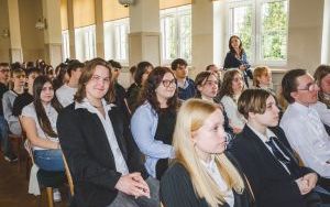 XXIV Powiatowy Konkurs Języków Obcych (1)