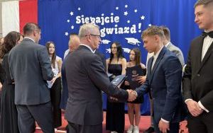 Zakończenie roku szkolnego maturzystów (2)
