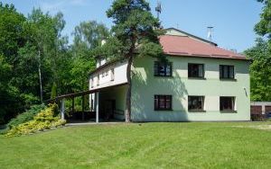 Szkolne Schronisko Młodzieżowe w Sławkowie- altana (3)