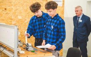 Otwarcie pracowni elektrycznej w Centrum Kształcenia Zawodowego i Ustawicznego w Będzinie  (5)